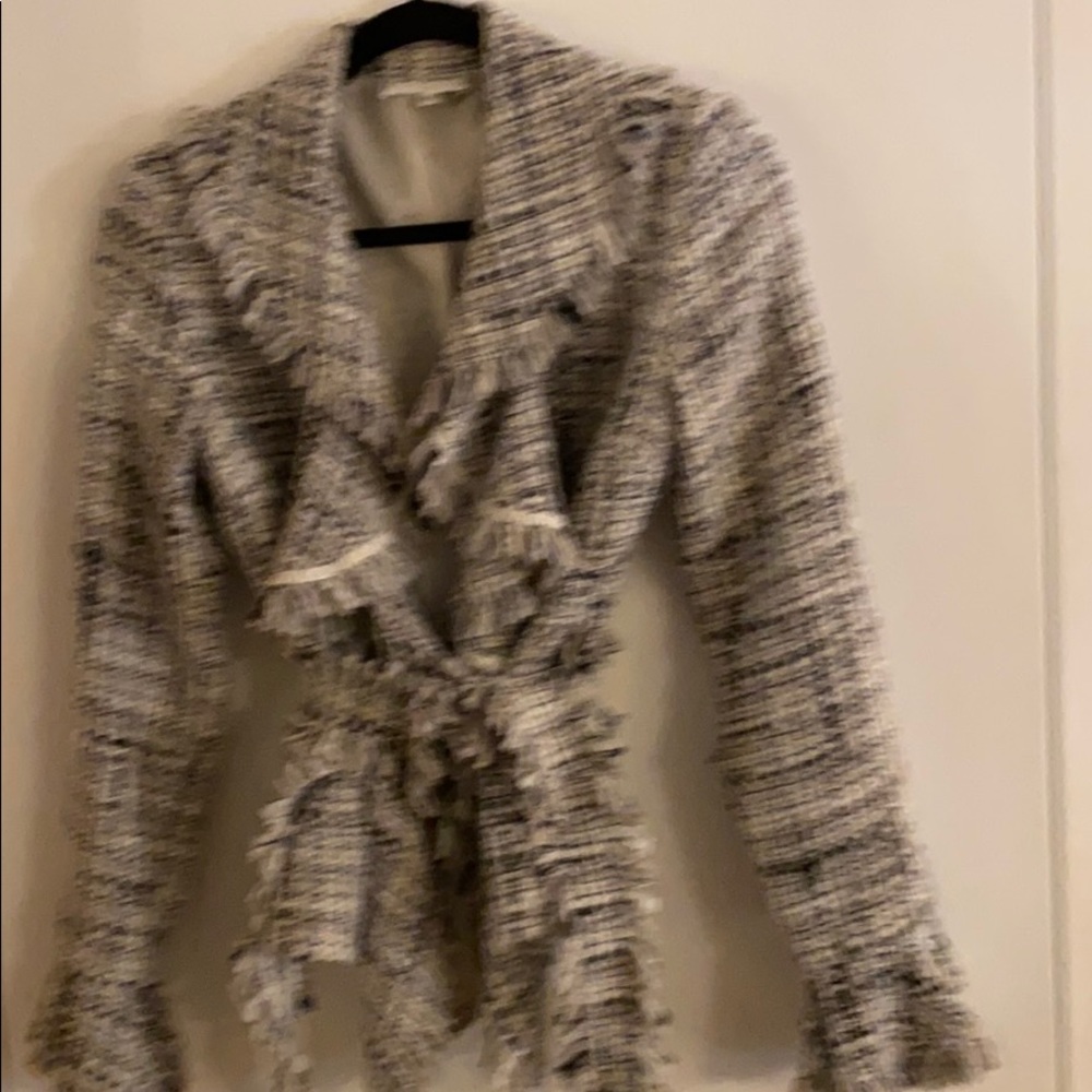 Blazer - Picture 4 of 5
